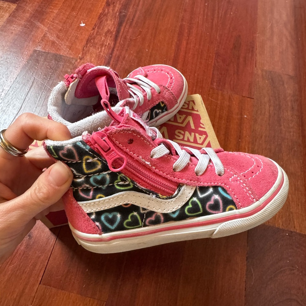 Vans Kids Pink Heart Sneakers